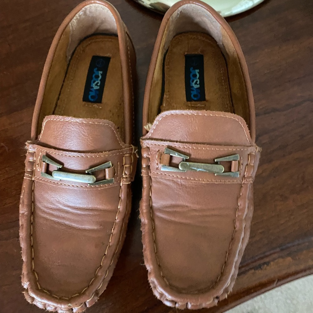 Boys kids dress shoes size 3 loafer style